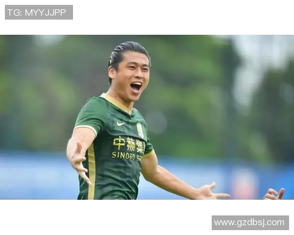 亚洲足球明星穿上16号球衣展现风采引发球迷热议与期待 亚洲足球明星穿上16号球衣展现风采引发球迷热议与期待